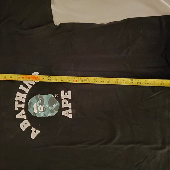 A Bathing Ape/ BAPE T-SHIRT Black/Purple Camo - Picture 6 of 7